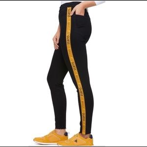 NWOT Guess Jeans Los Angeles black jeans.